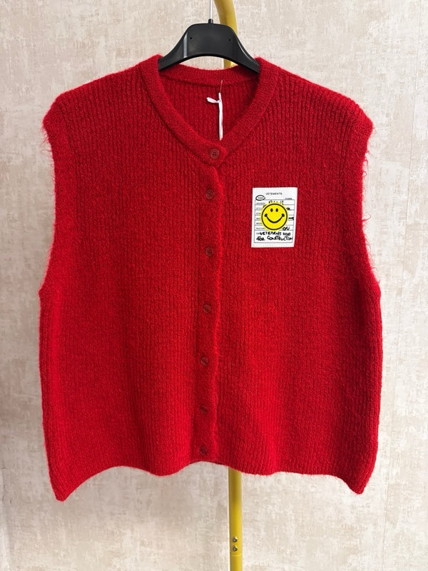 Strickweste Smiley Patch