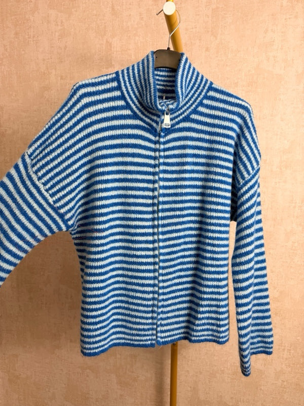 Strickjacke
