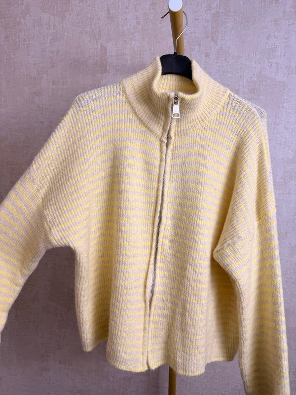 Strickjacke