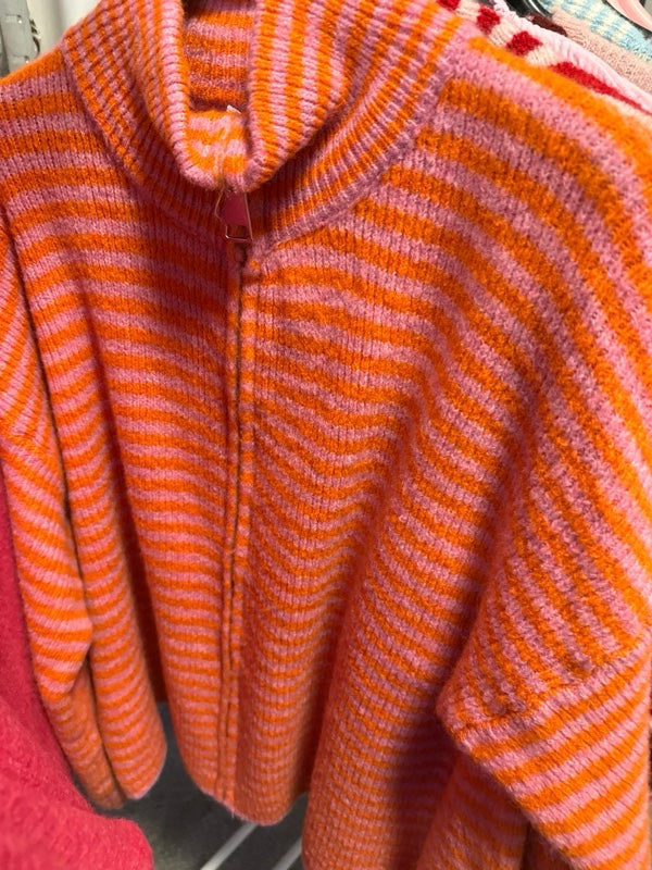 Strickjacke